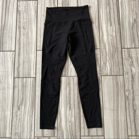 Athleta leggings. EUC like new - Picture 1 of 4